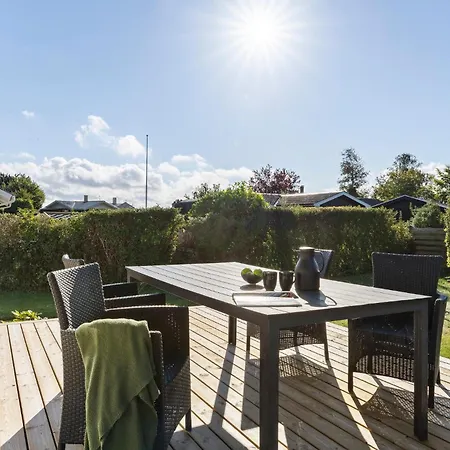 Сasa de vacaciones 3 Bedroom Stunning In